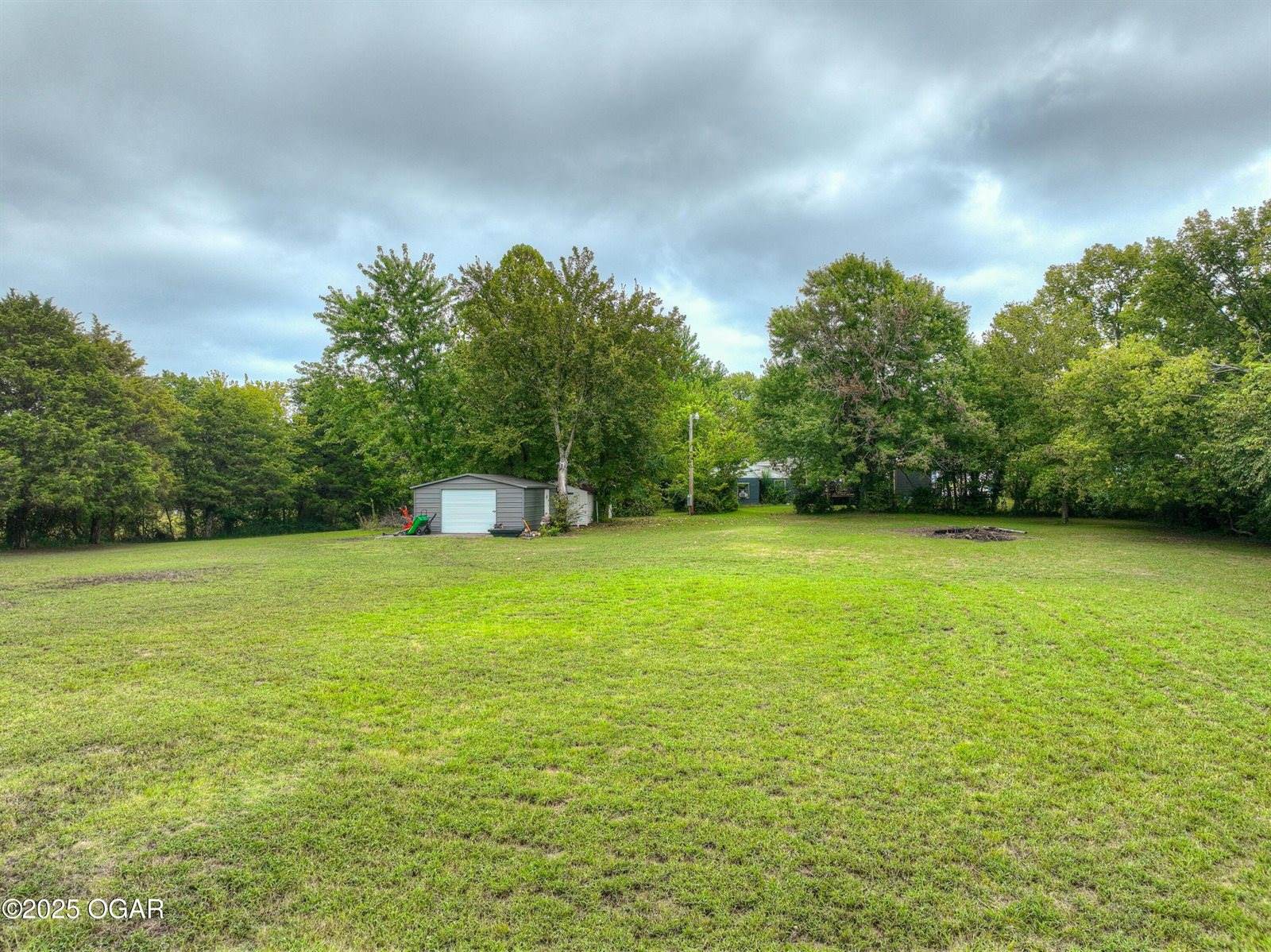 202 North Jefferson Street, Diamond, MO 64840