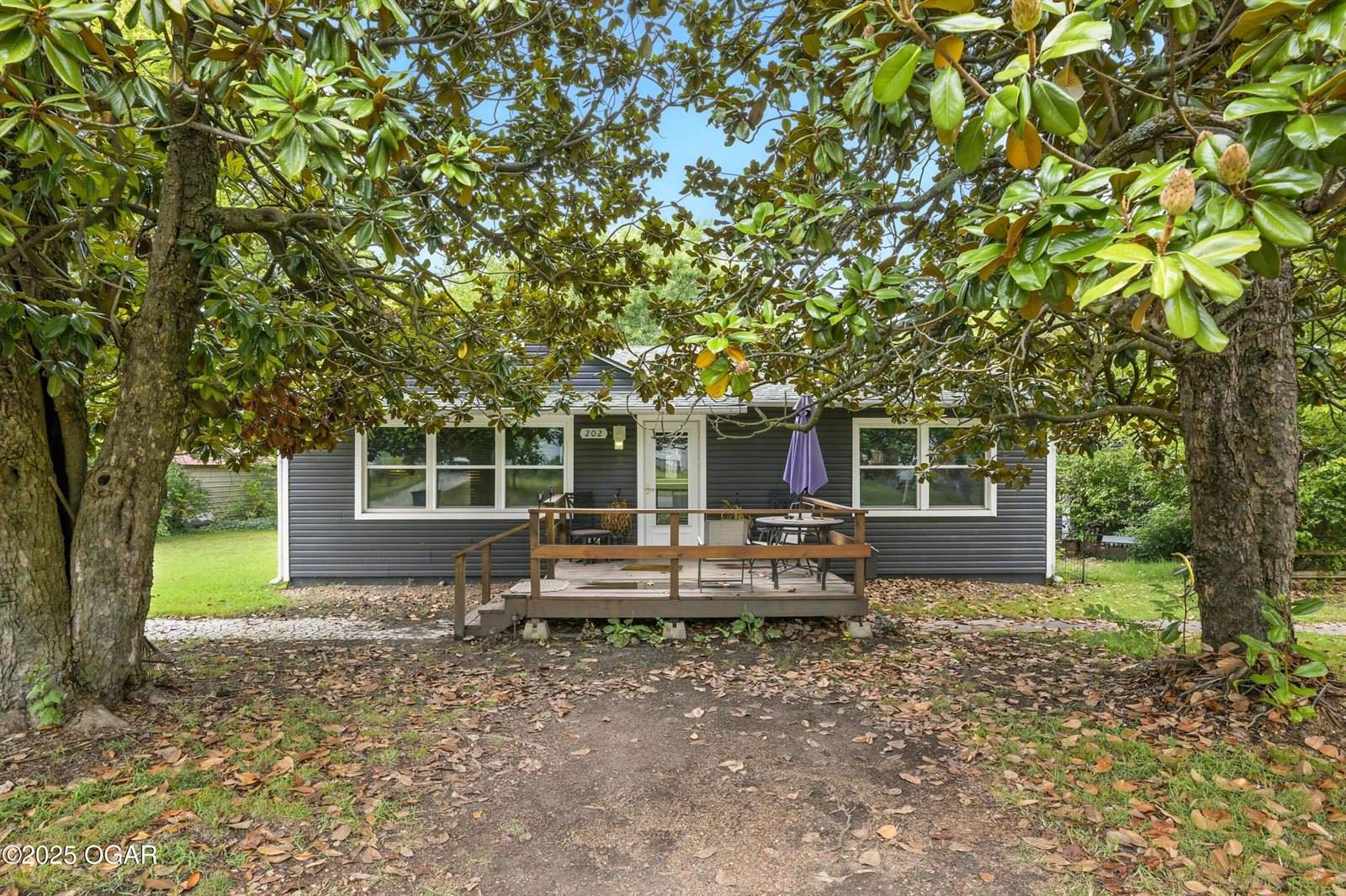 202 North Jefferson Street, Diamond, MO 64840