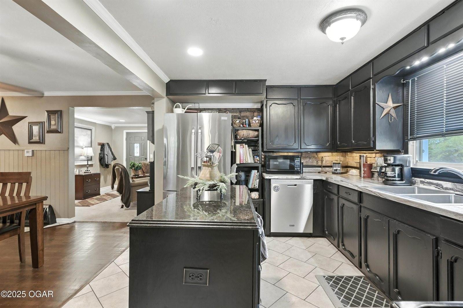 202 North Jefferson Street, Diamond, MO 64840