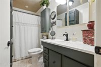 202 North Jefferson Street, Diamond, MO 64840