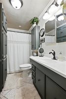 202 North Jefferson Street, Diamond, MO 64840