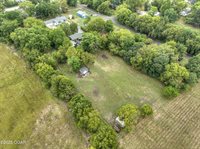 202 North Jefferson Street, Diamond, MO 64840