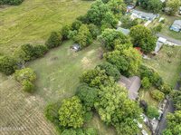 202 North Jefferson Street, Diamond, MO 64840