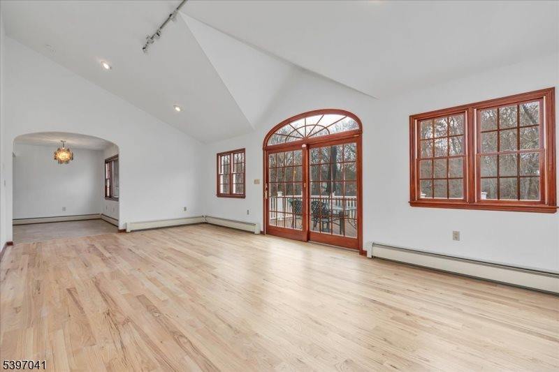 44 Madison St, Long Hill Township, NJ 07933