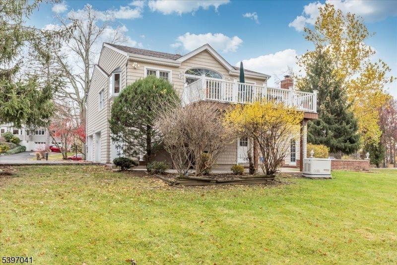 44 Madison St, Long Hill Township, NJ 07933