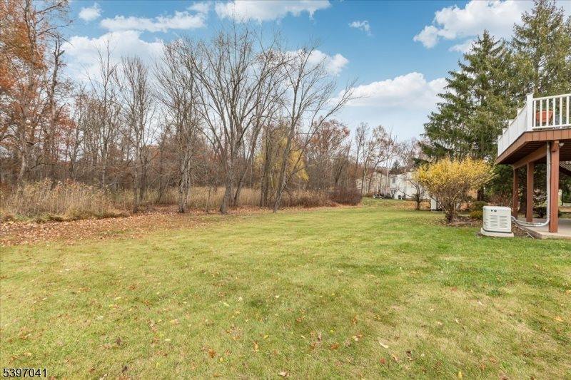44 Madison St, Long Hill Township, NJ 07933