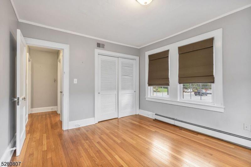 153 Stirling Rd, Watchung Boro, NJ 07069