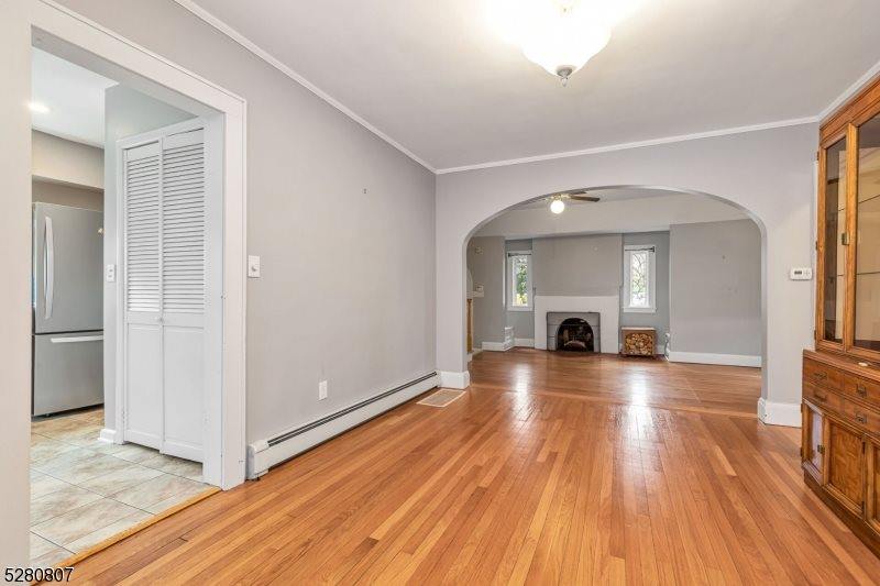 153 Stirling Rd, Watchung Boro, NJ 07069