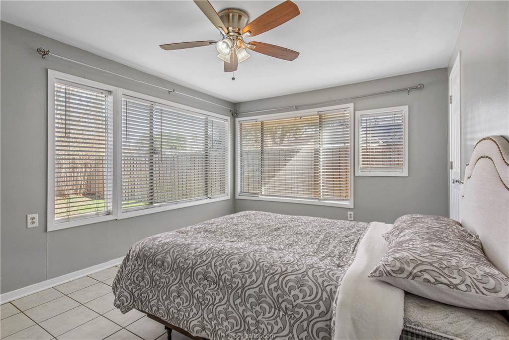 2303 A Bomber Drive, Bryan, TX 77801