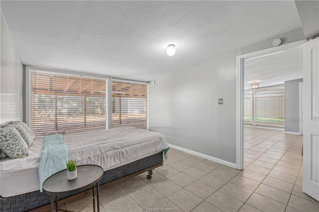 2303 A Bomber Drive, Bryan, TX 77801