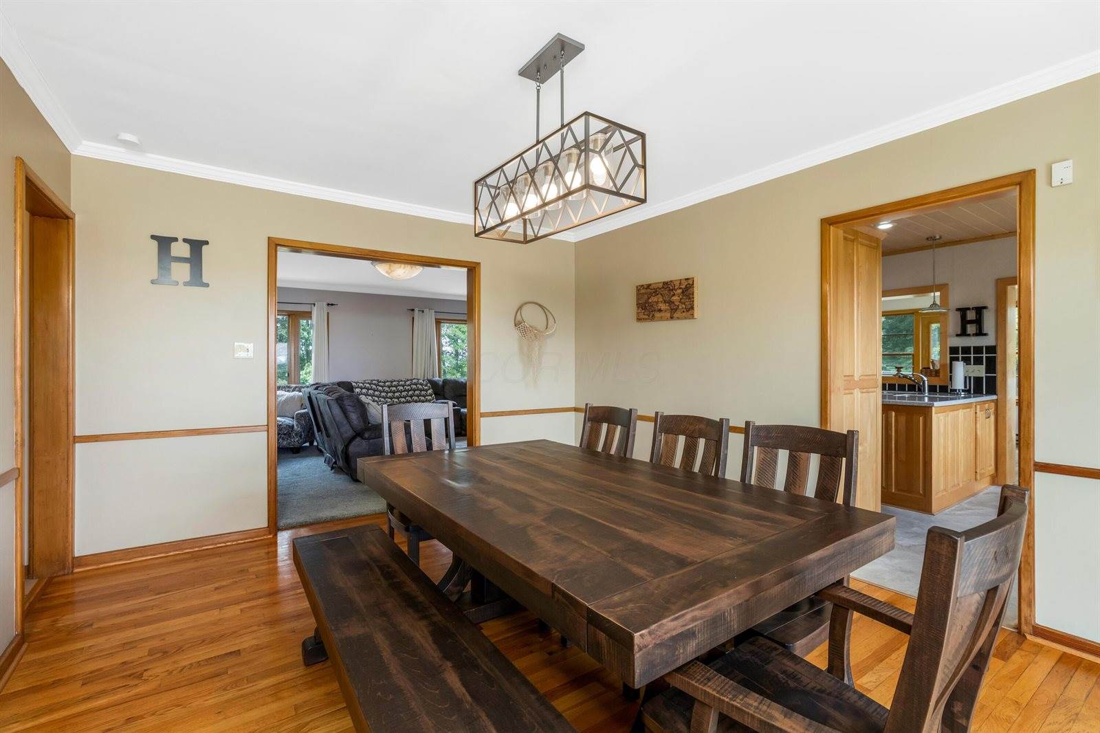 10084 Cadiz State Route 21 Road, Cambridge, OH 43725