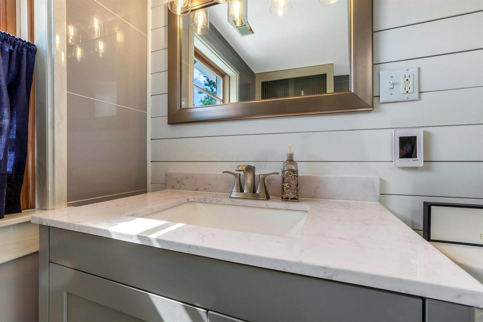 10084 Cadiz State Route 21 Road, Cambridge, OH 43725