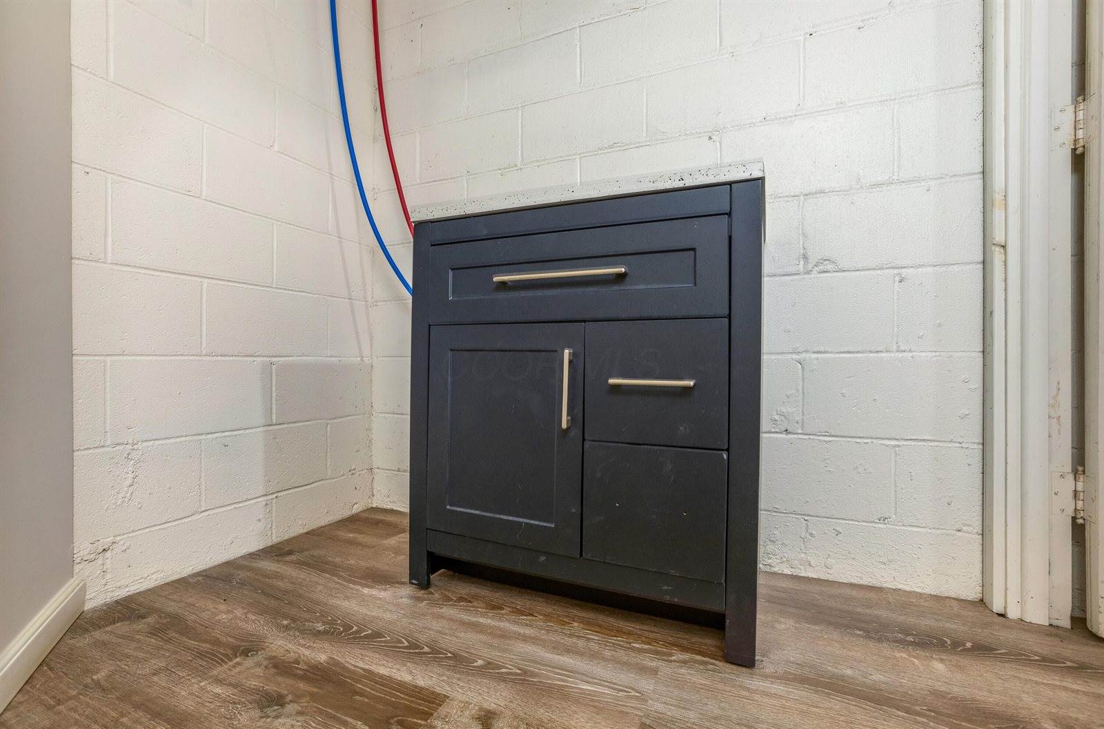 10084 Cadiz State Route 21 Road, Cambridge, OH 43725