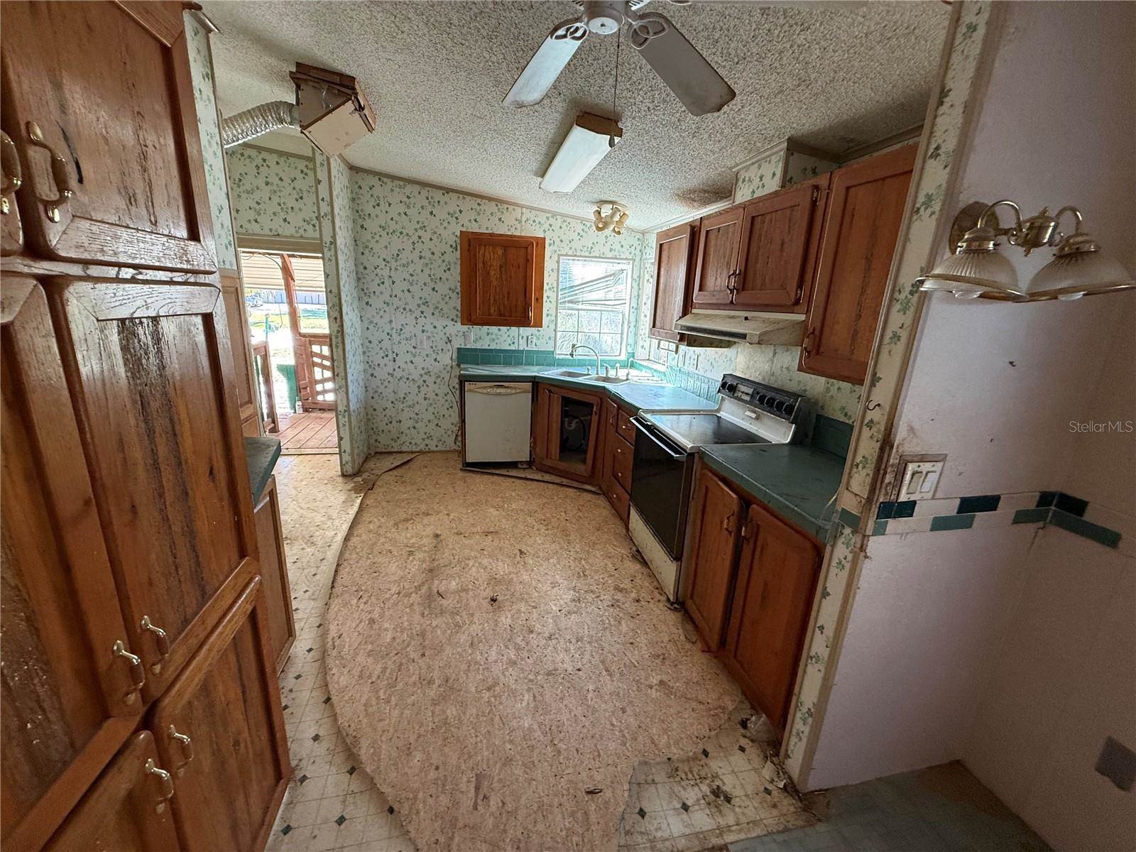 3381 SE 145TH Place, Summerfield, FL 34491