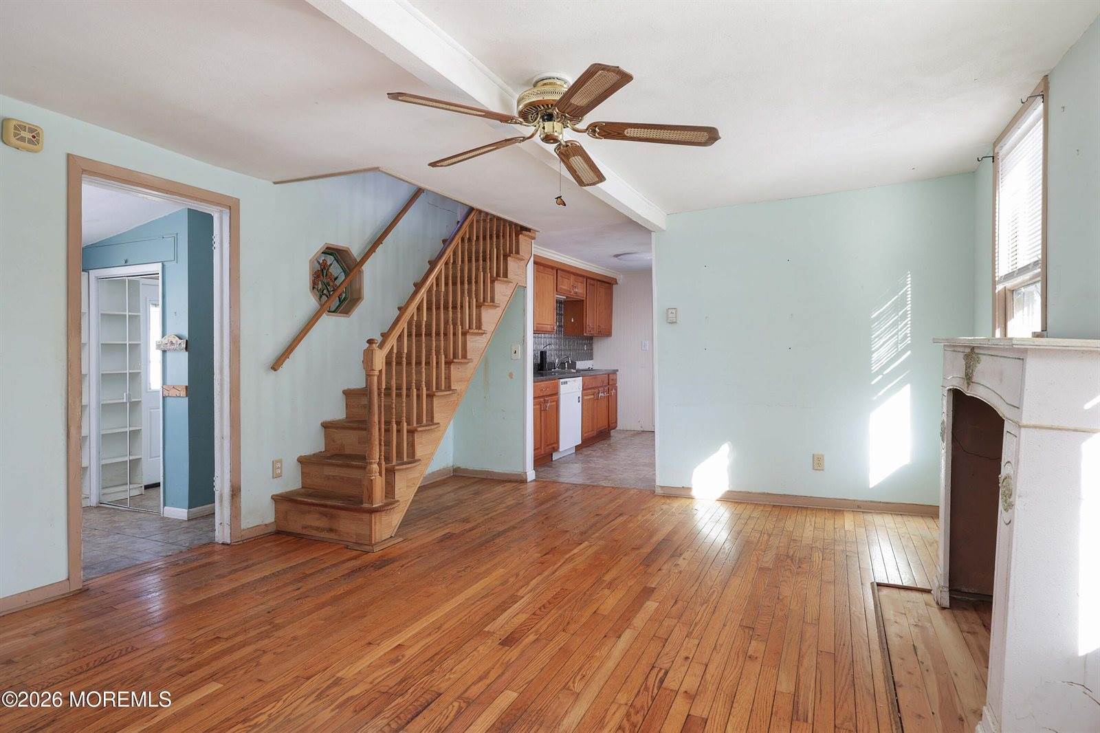 32 Seawood Avenue, Keansburg, NJ 07734