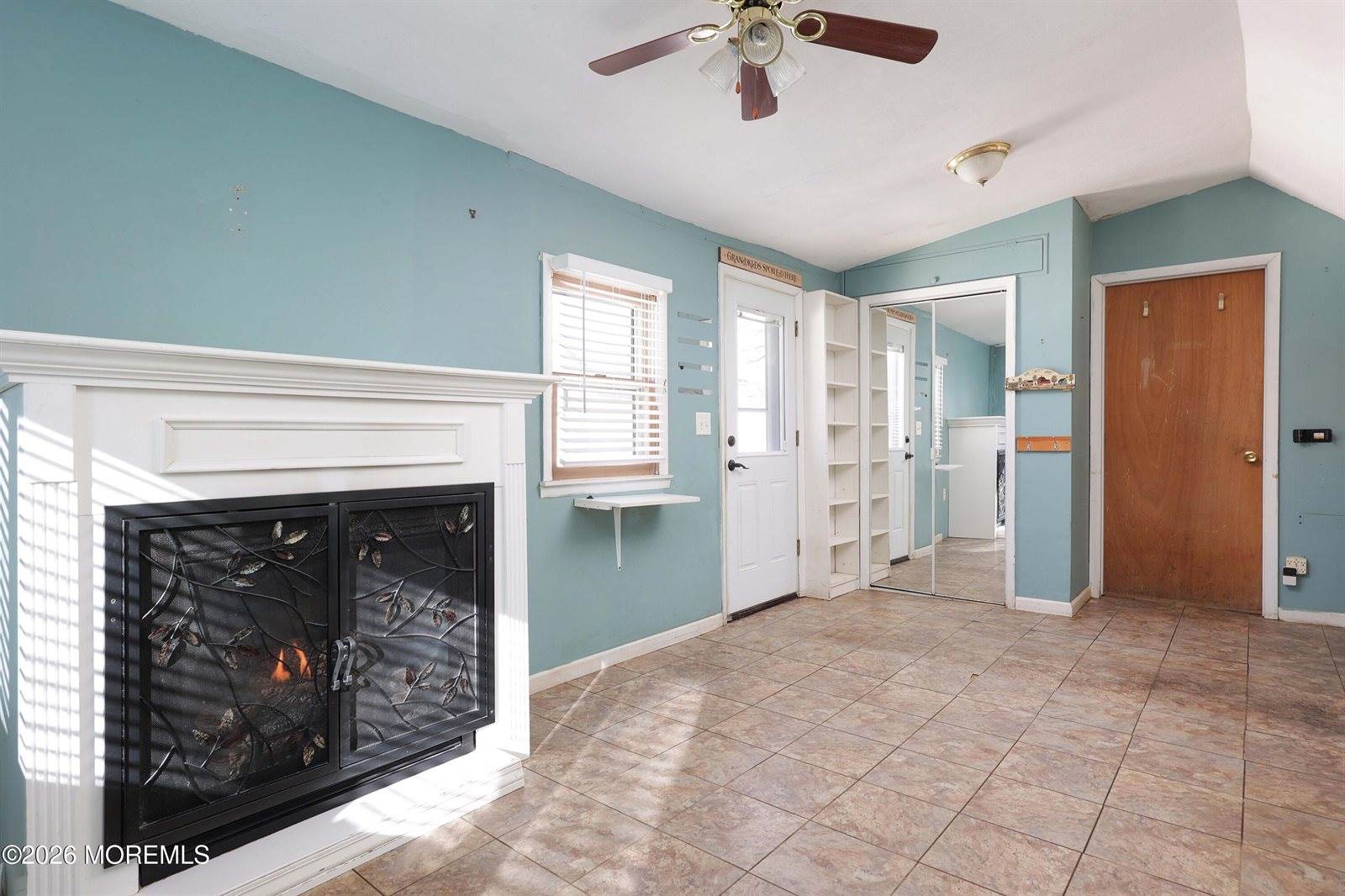 32 Seawood Avenue, Keansburg, NJ 07734