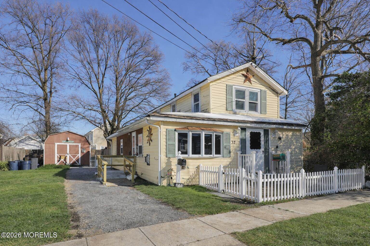 32 Seawood Avenue, Keansburg, NJ 07734