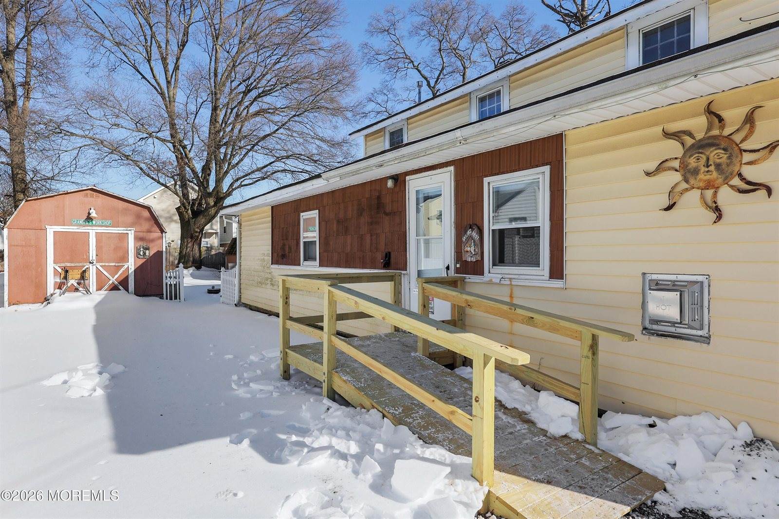 32 Seawood Avenue, Keansburg, NJ 07734