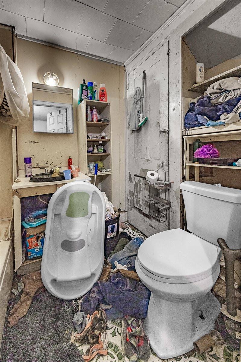 32 Center Street, Kenduskeag, ME 04450