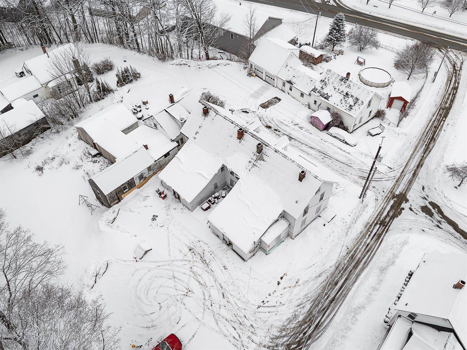 32 Center Street, Kenduskeag, ME 04450