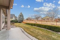2254 East Trail Blazer Dr, Meridian, ID 83646