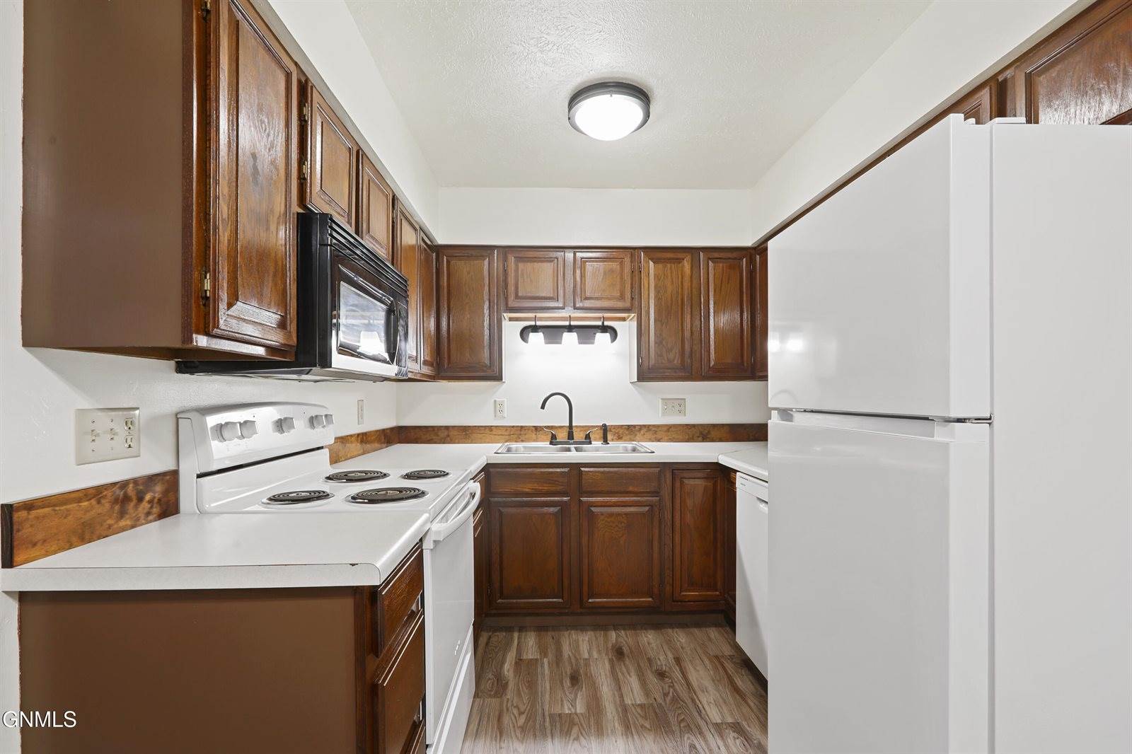 1511 4th Street West, Williston, ND 58801