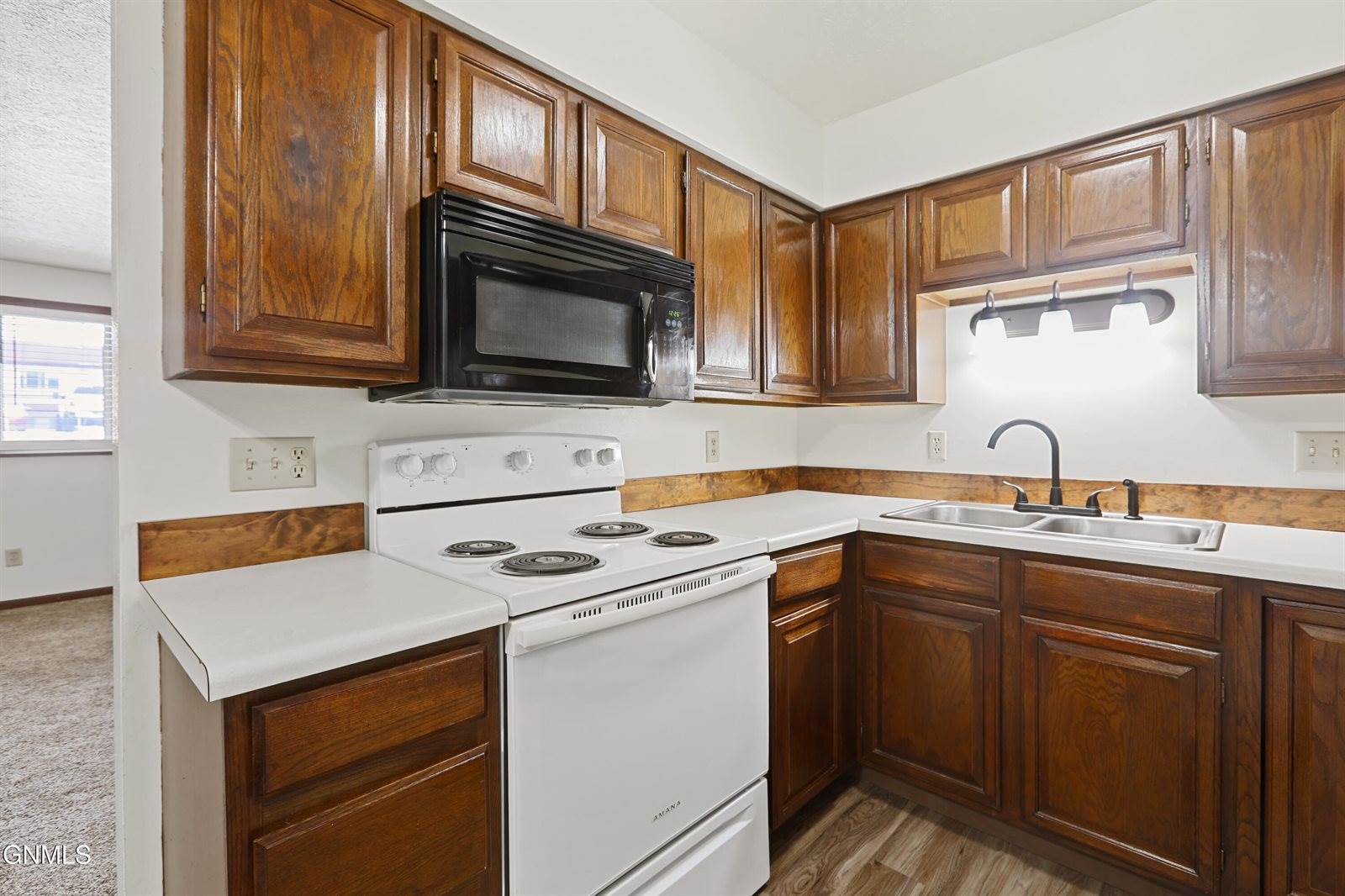 1511 4th Street West, Williston, ND 58801