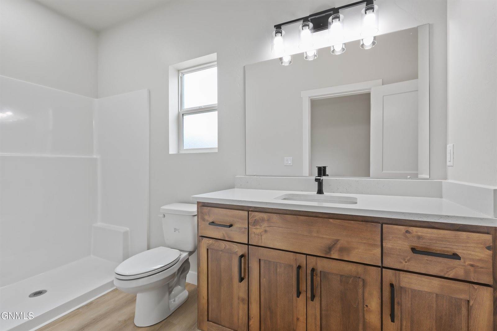 3414 34th Street West, Williston, ND 58801