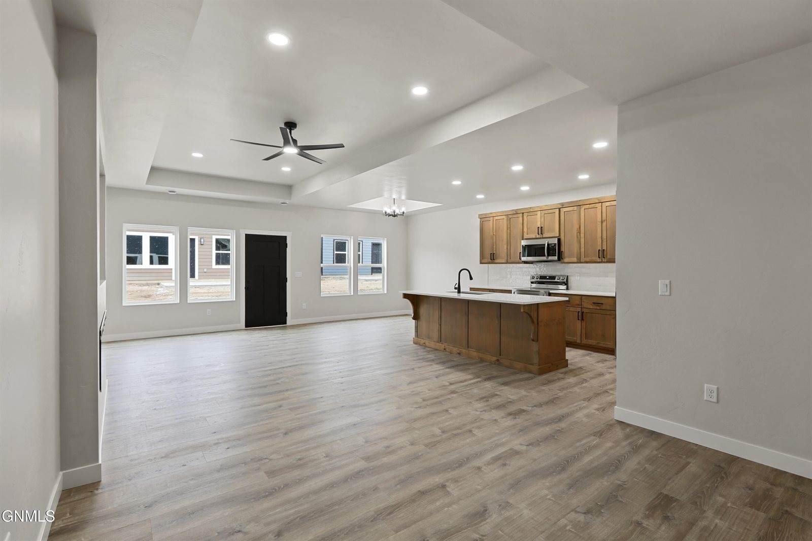 3418 34th Street West, Williston, ND 58801