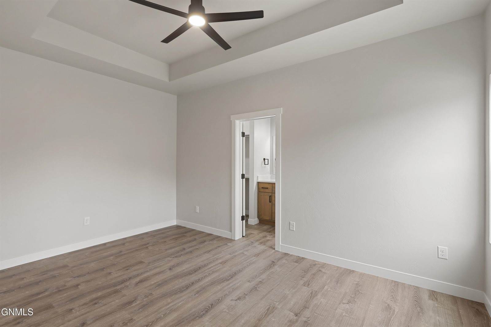 3418 34th Street West, Williston, ND 58801