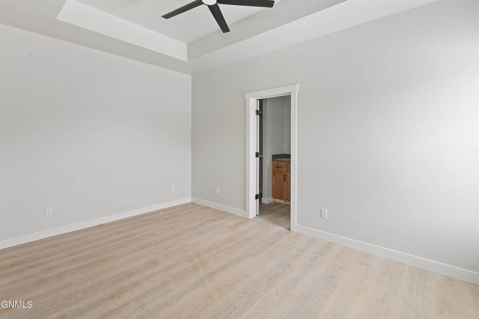 3421 35th Street West, Williston, ND 58801