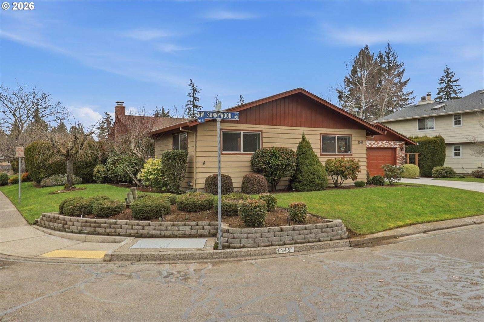 1145 NW Sunnywood Ct, McMinnville, OR 97128