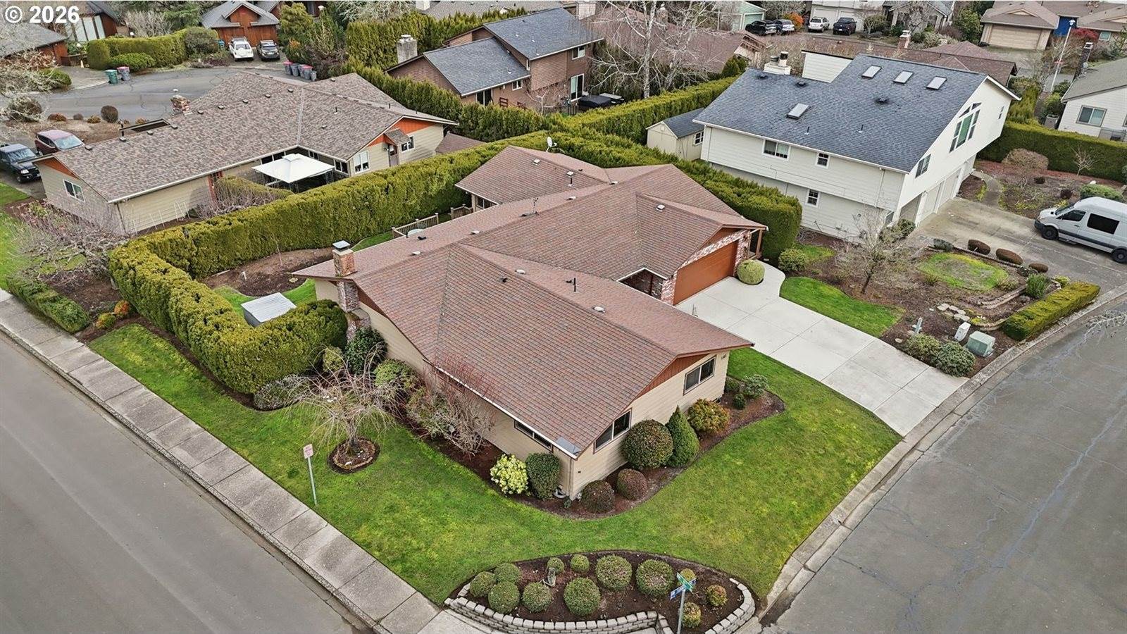 1145 NW Sunnywood Ct, McMinnville, OR 97128