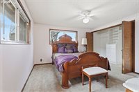 1145 NW Sunnywood Ct, McMinnville, OR 97128