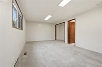 1145 NW Sunnywood Ct, McMinnville, OR 97128