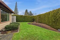 1145 NW Sunnywood Ct, McMinnville, OR 97128