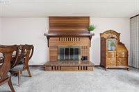 1145 NW Sunnywood Ct, McMinnville, OR 97128