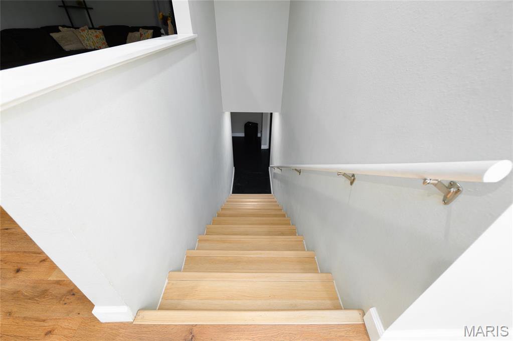 1012 Historic 66 West, Waynesville, MO 65583