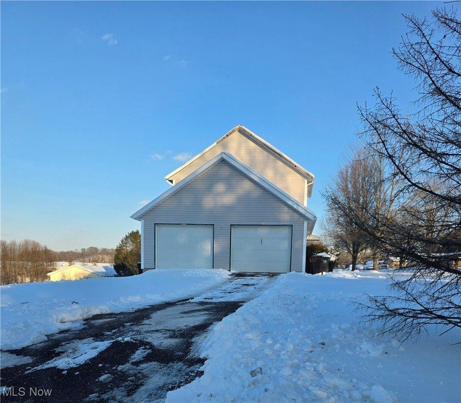 141 Meadowpark Drive, Cambridge, OH 43725