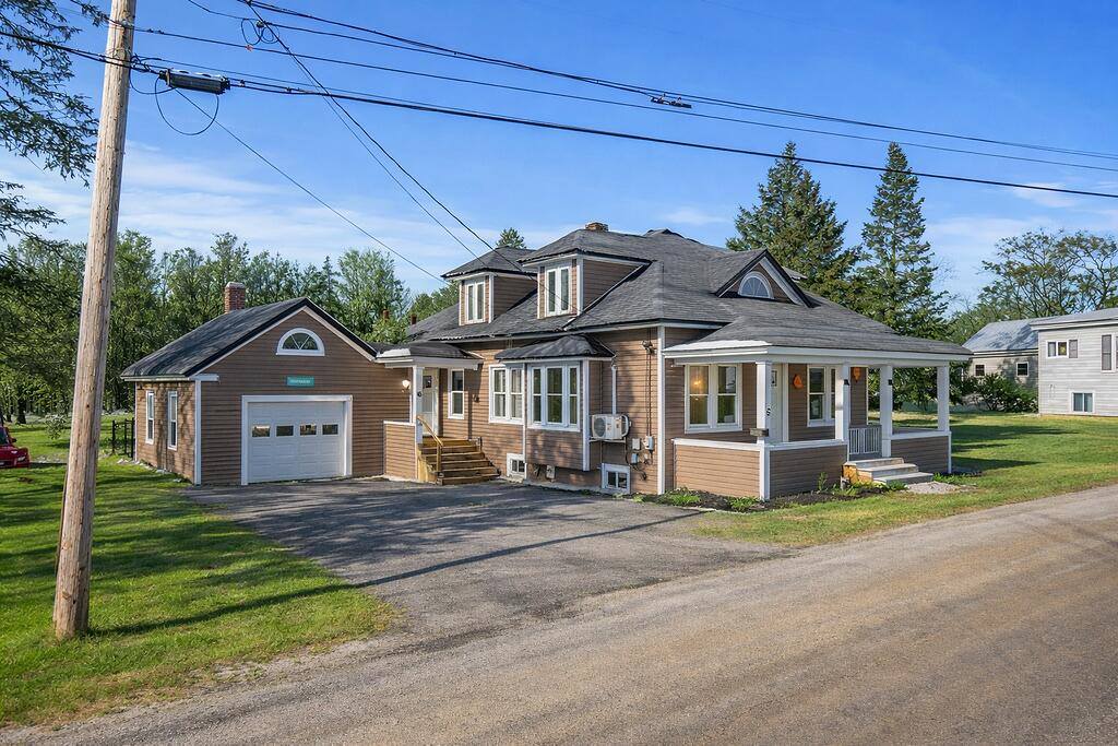 6 Harrison Avenue, Dover-Foxcroft, ME 04426