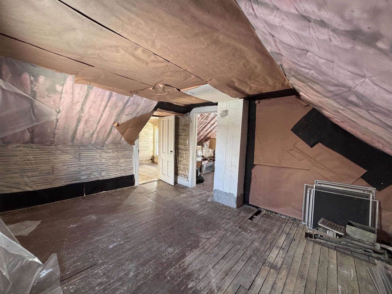 302 N Garden Street, Ontario, WI 54651