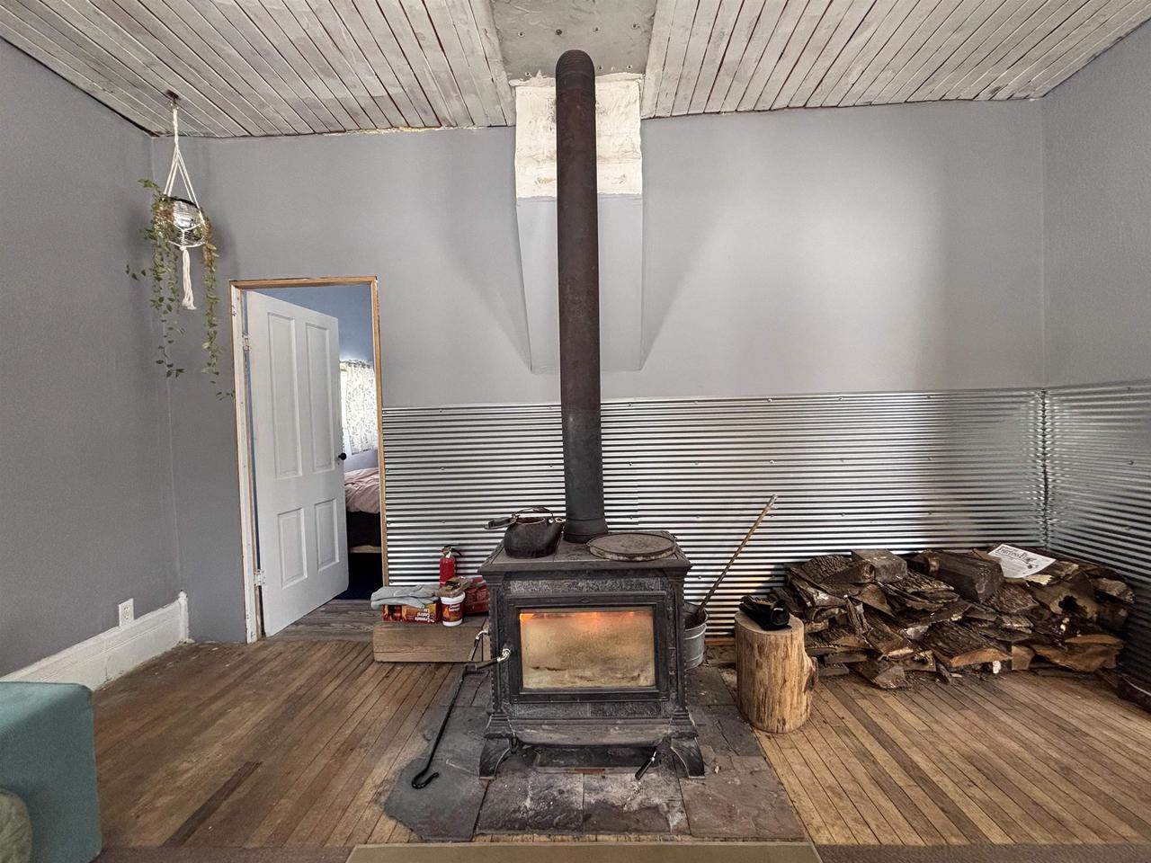 302 N Garden Street, Ontario, WI 54651