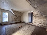 302 N Garden Street, Ontario, WI 54651