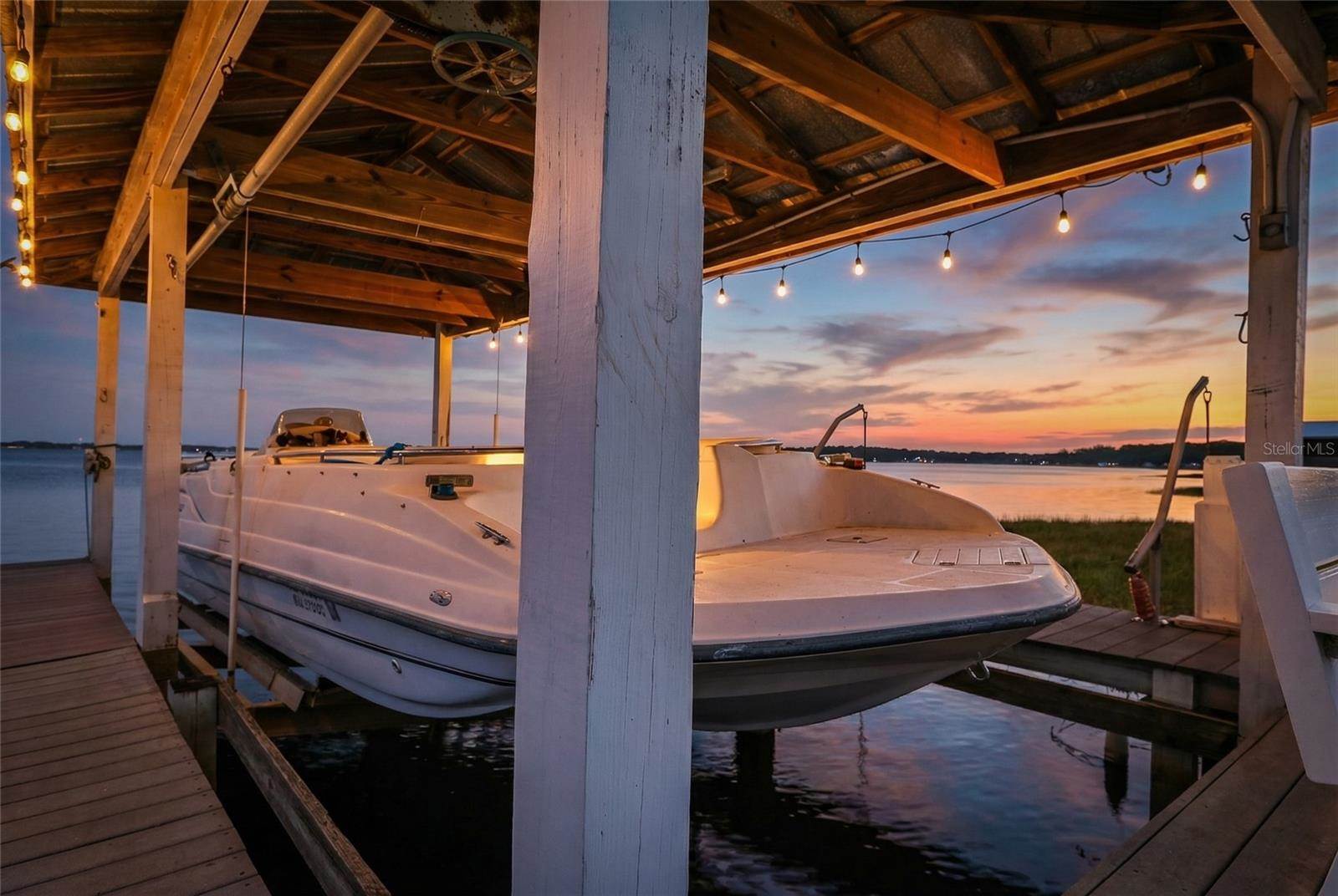 103 South Lakeshore Drive, Minneola, FL 34715