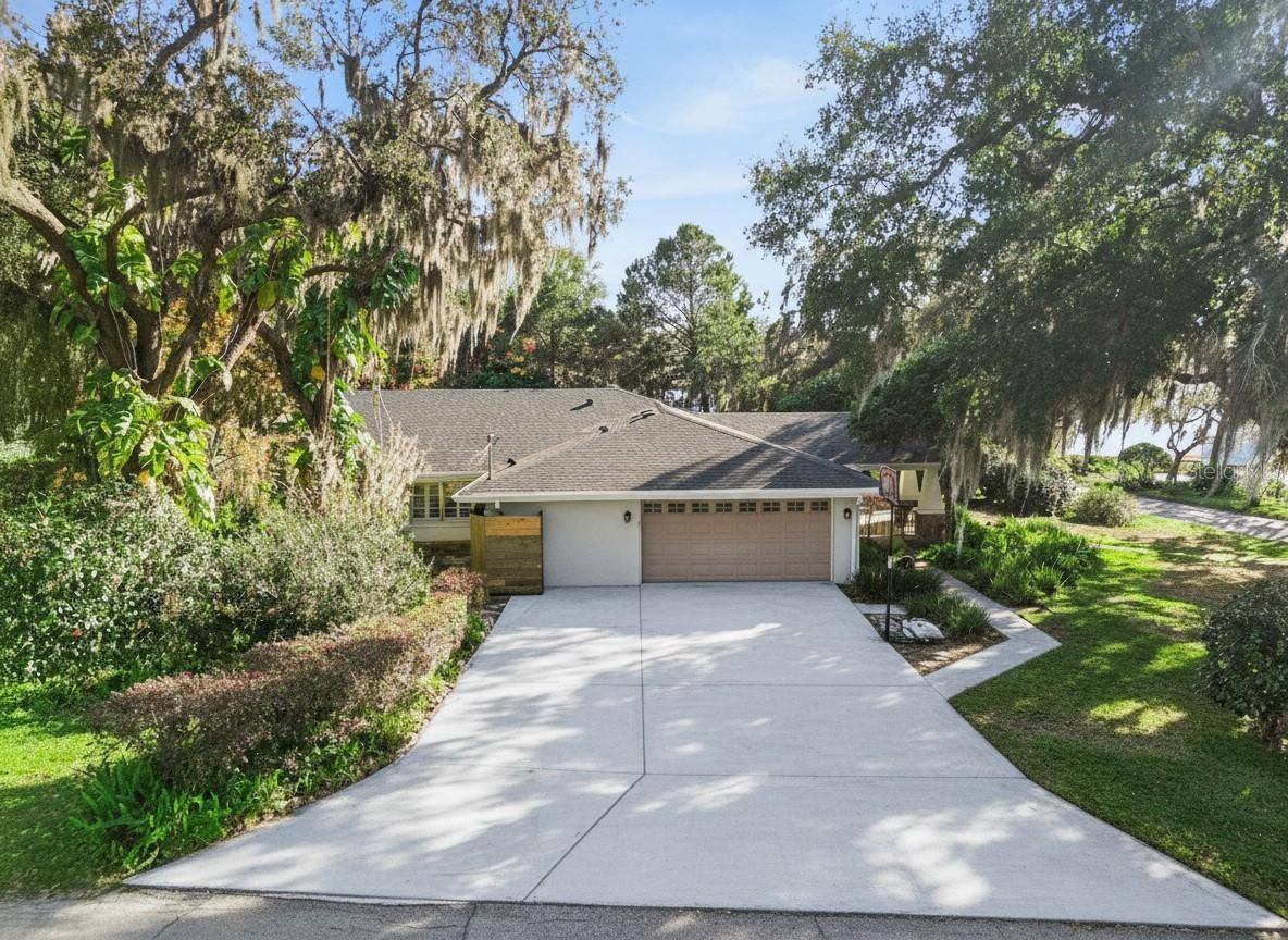 103 South Lakeshore Drive, Minneola, FL 34715