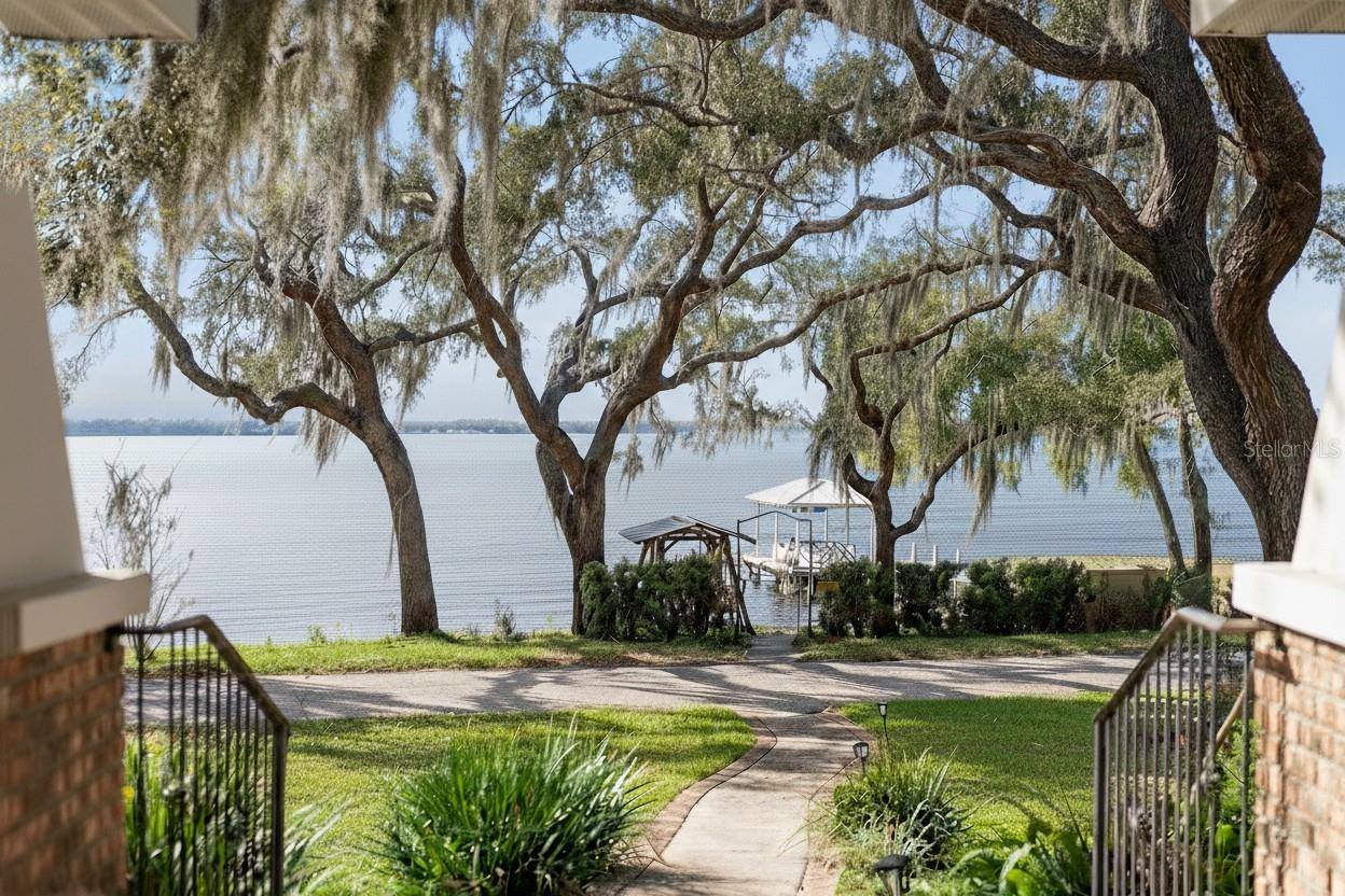 103 South Lakeshore Drive, Minneola, FL 34715
