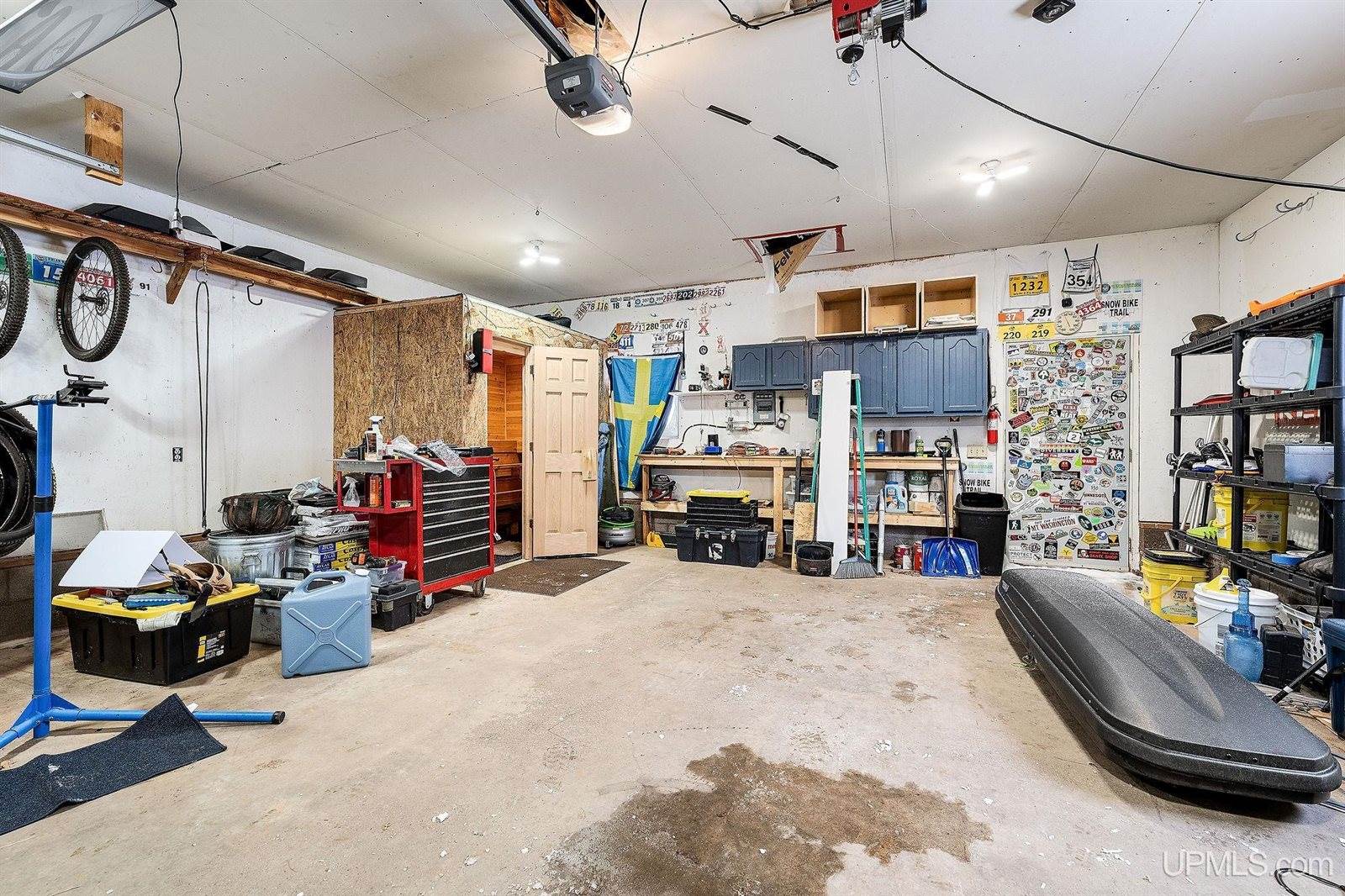 141 Vine Street, Ishpeming, MI 49849