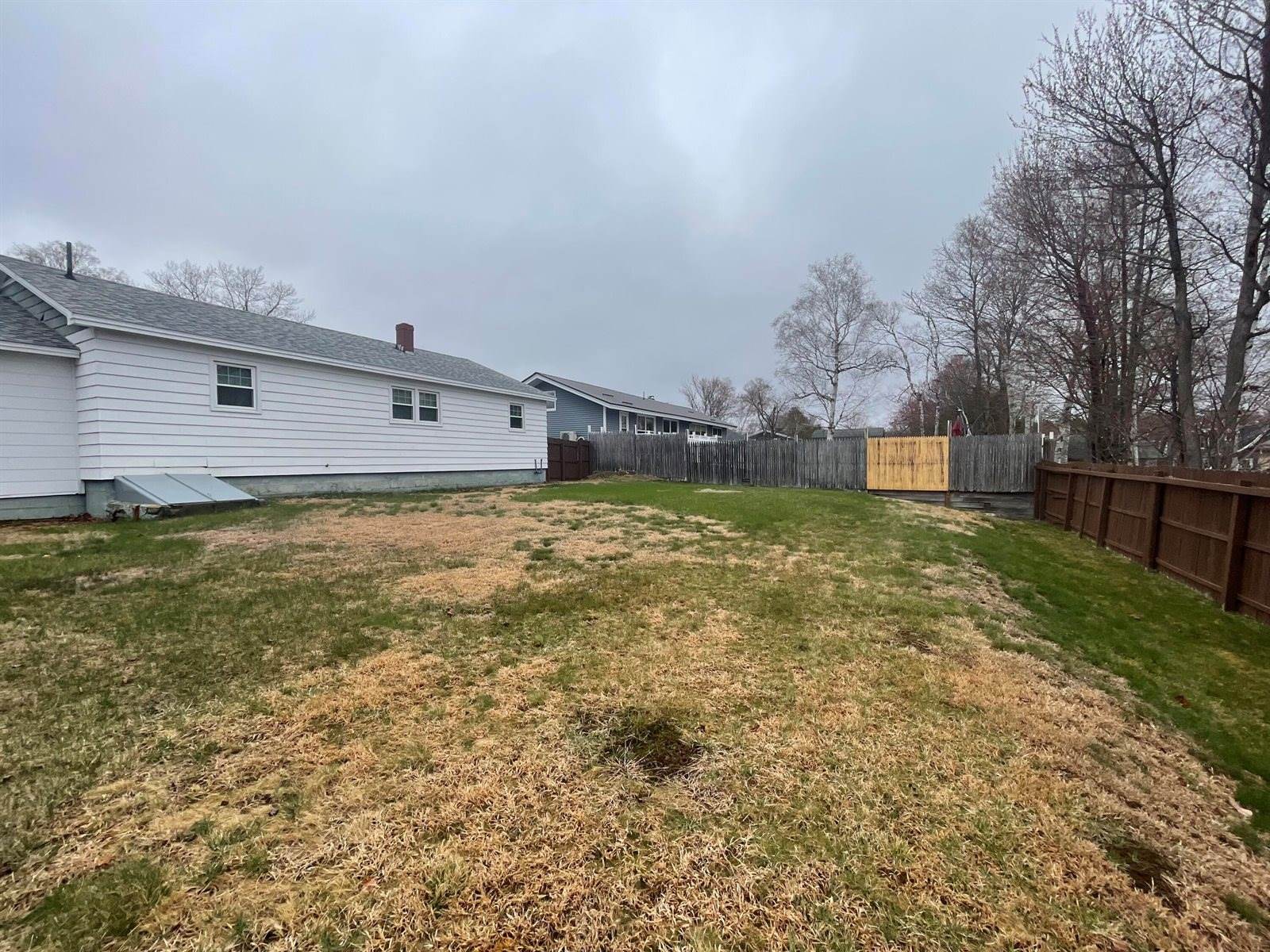 45 Vermont Street, Millinocket, ME 04462