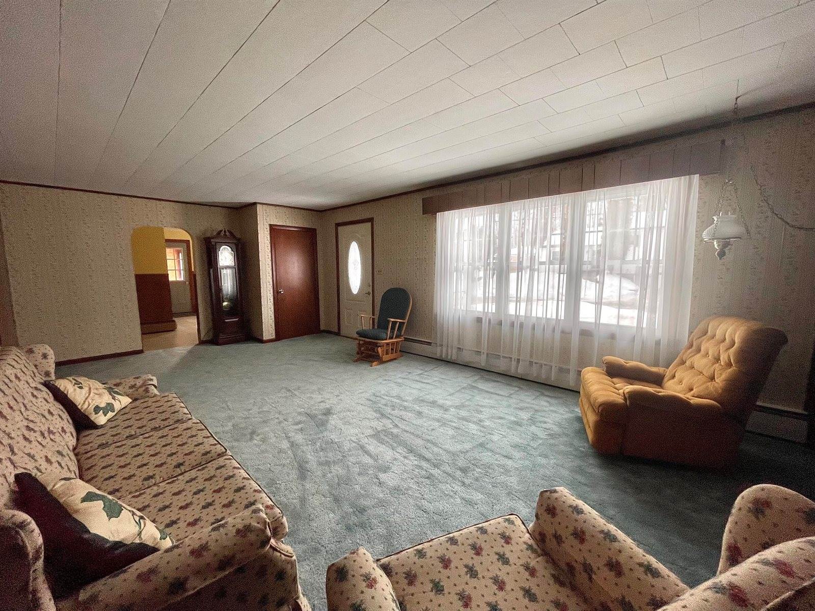 45 Vermont Street, Millinocket, ME 04462