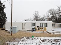 3701 Mckinley Street, Omaha, NE 68112
